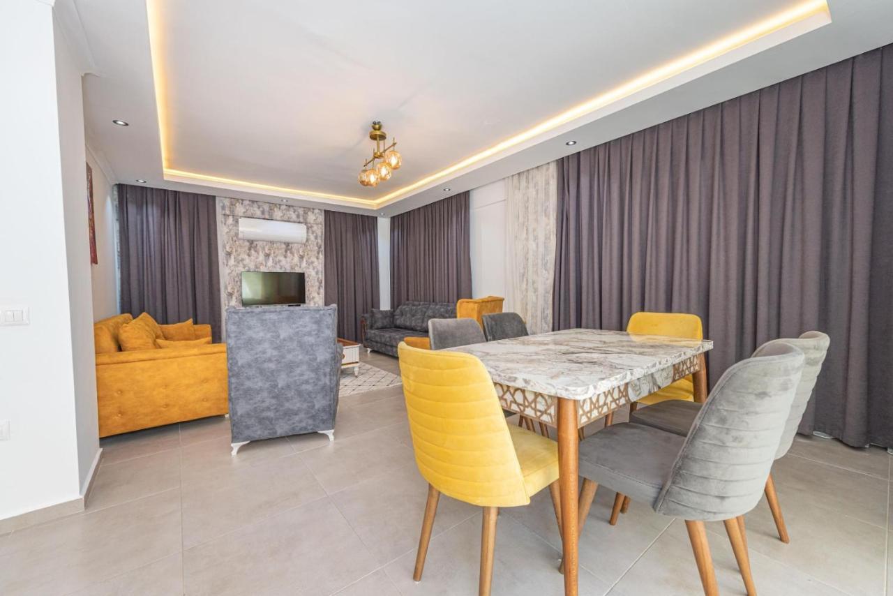 4 Bedroom Holiday Villa In Hisaroenue Oeluedeniz- Gold Rose Fethiye Exteriör bild