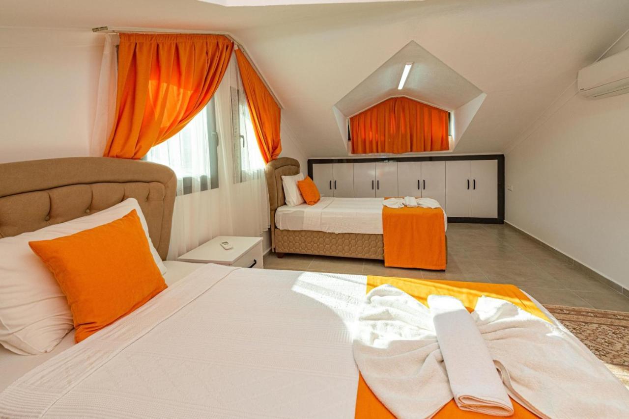 4 Bedroom Holiday Villa In Hisaroenue Oeluedeniz- Gold Rose Fethiye Exteriör bild