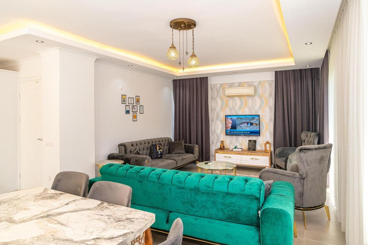 4 Bedroom Holiday Villa In Hisaroenue Oeluedeniz- Gold Rose Fethiye Exteriör bild